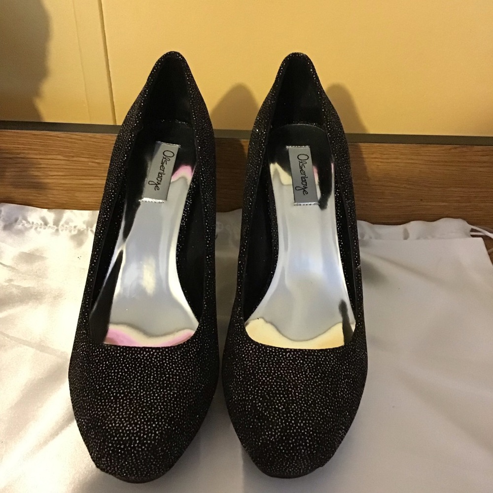 Olsenboye Black/ Silver Glitter Heels 7.5”